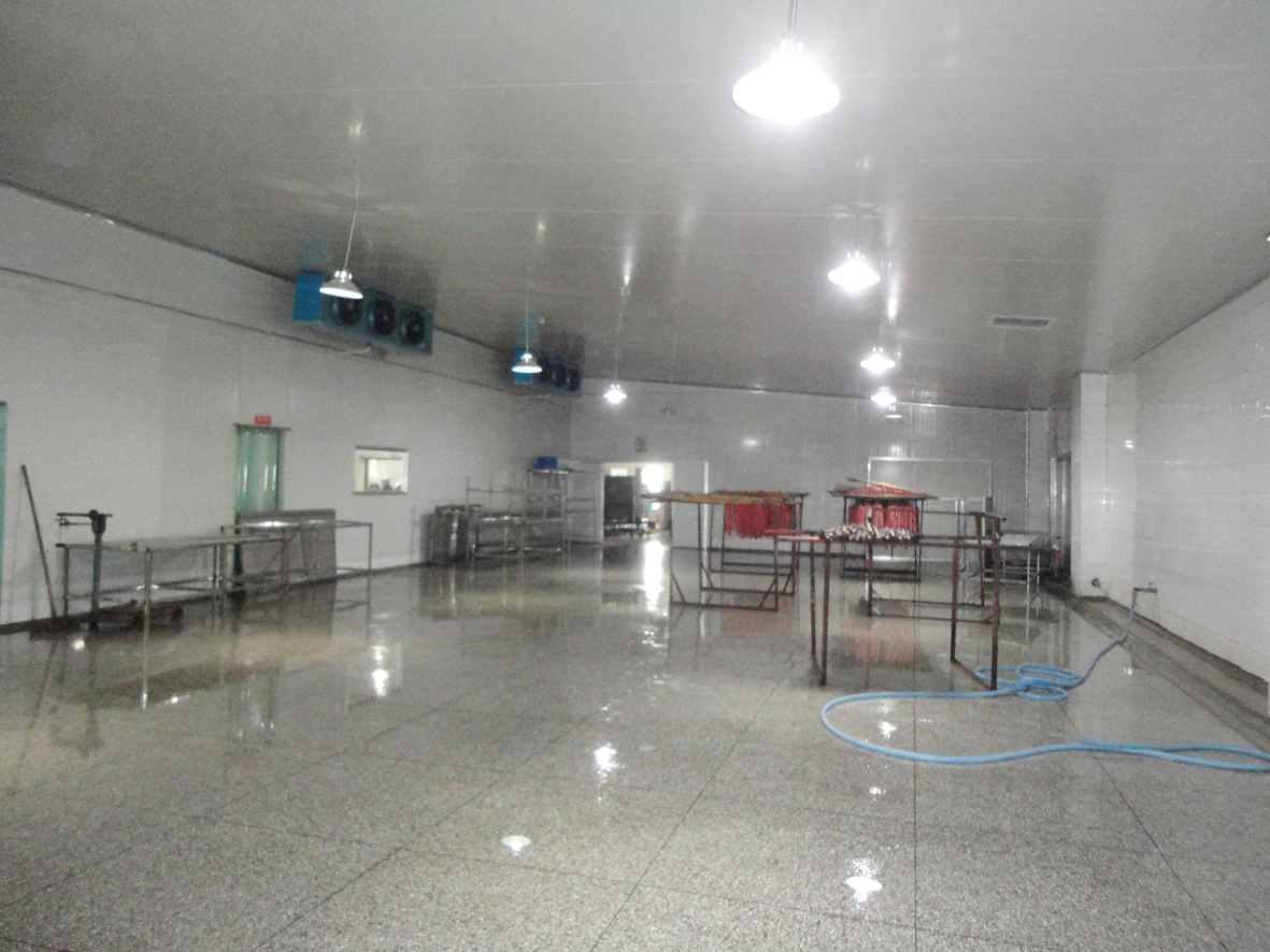 What is the construction process of fruit and vegetable cold storage插图