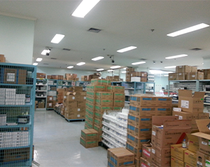 What functions and features does a pharmaceutical cold storage have?插图