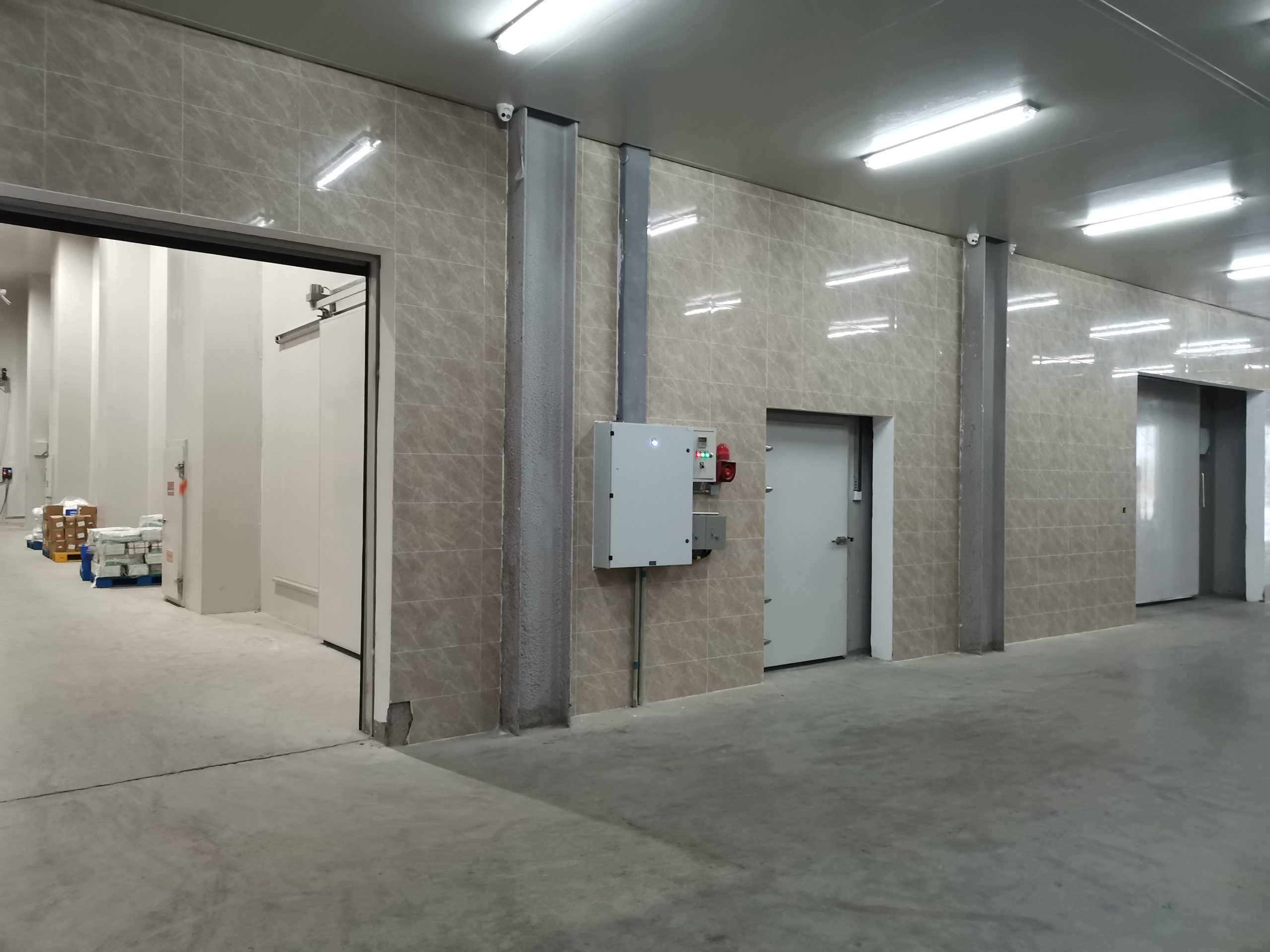 What is the difference between civil cold storage and prefabricated cold storage?插图