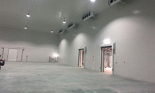 What are the routine inspections for the maintenance of cold storage?